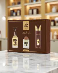 Coffret Eternal Oud Lattafa Pride - Le Cadeau Parfait pour les Amateurs de Parfums Orientaux